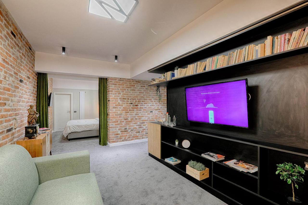 Nani Nani Boutique Hotel 3*
