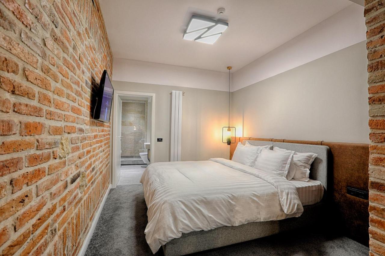 Nani Nani Boutique 3* Brașov